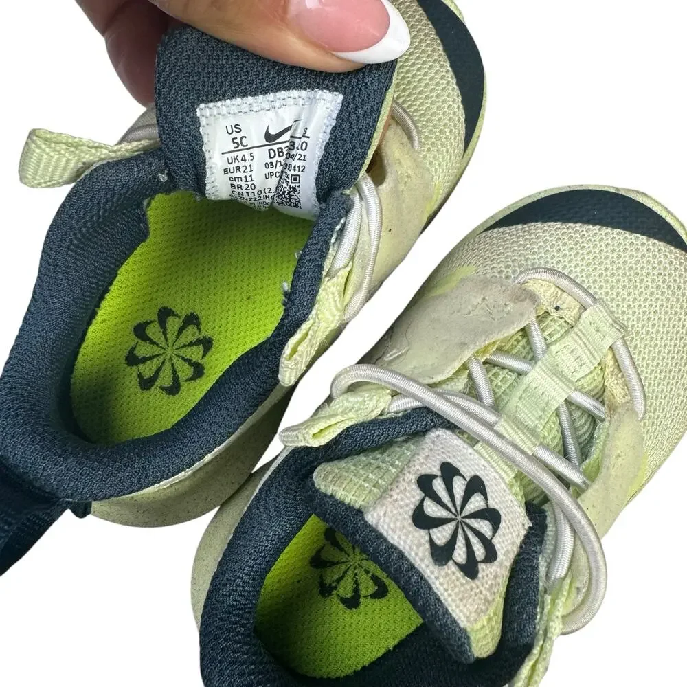 Nike Kids‎ Sneakers Easy on Navy Light green Size 5C